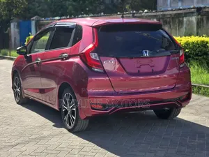 Honda Fit 2018 Red