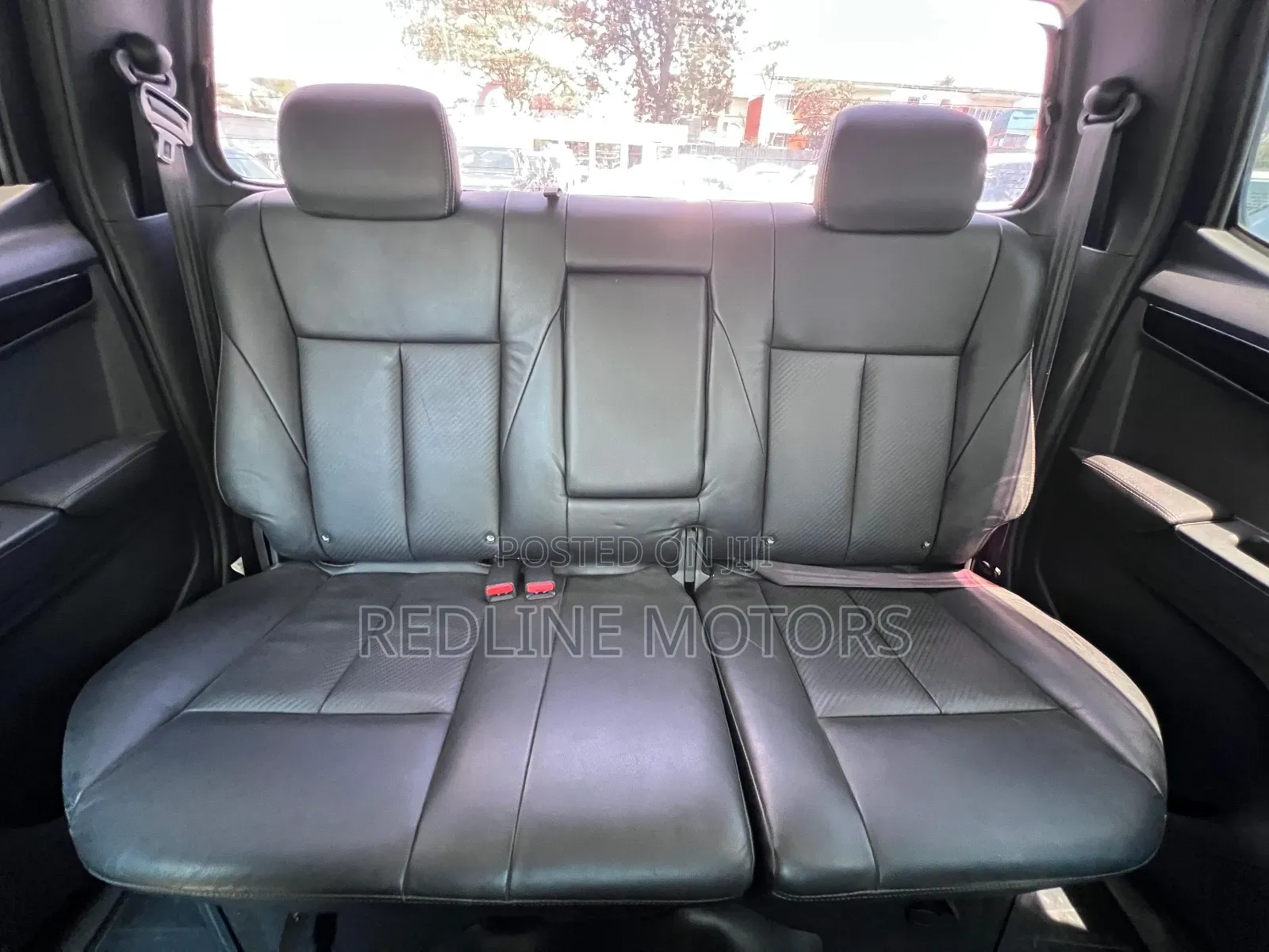 Isuzu D-MAX 2018 Silver