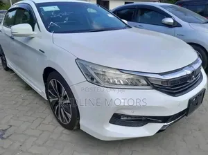 Honda Accord 2018 White