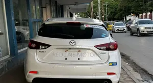 Mazda Axela 2018 White