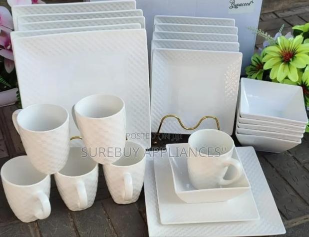 !!24 PCS Square Dinner Set. - main view