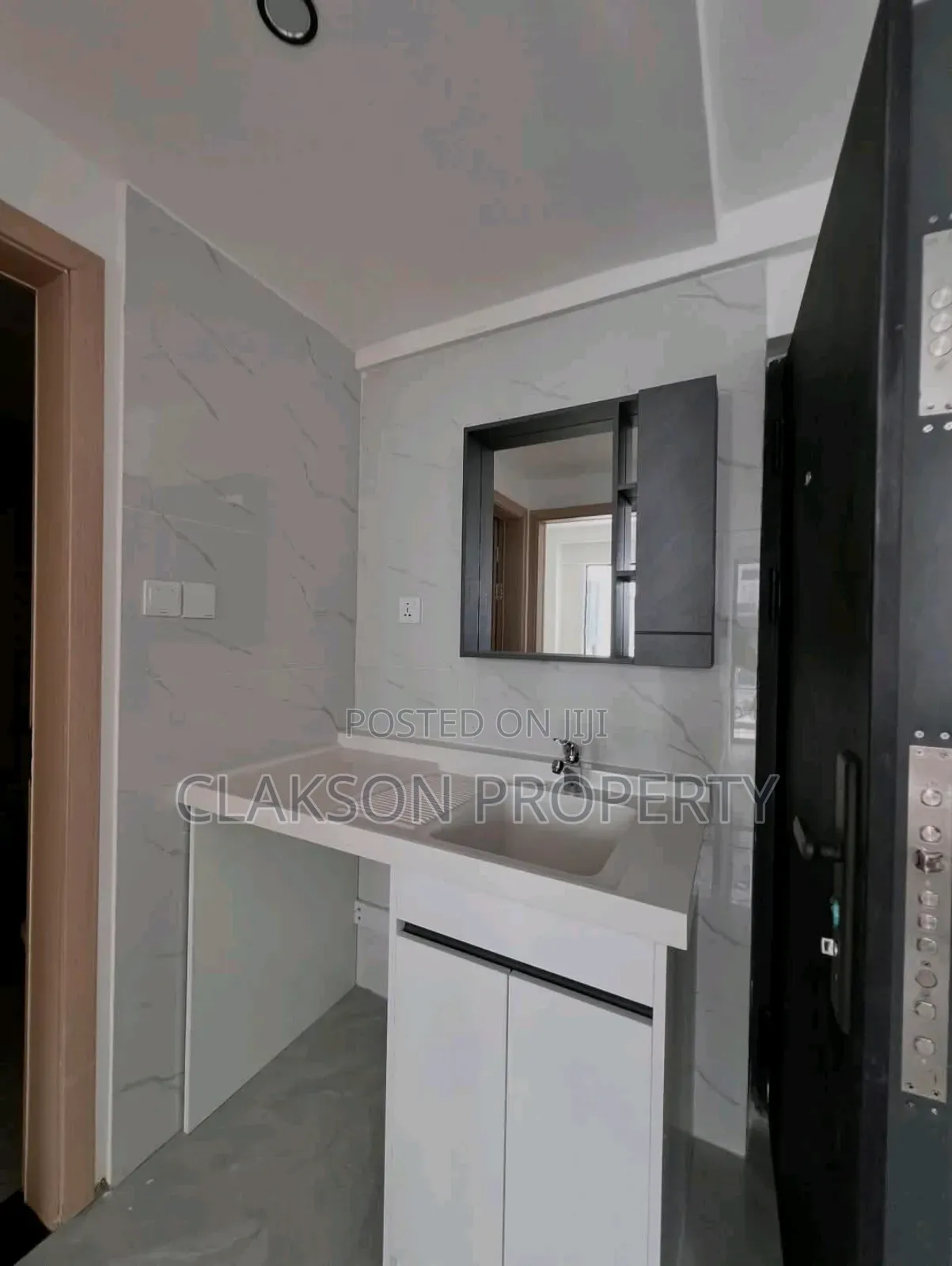 1bdrm Apartment in Westland, Westlands for rent