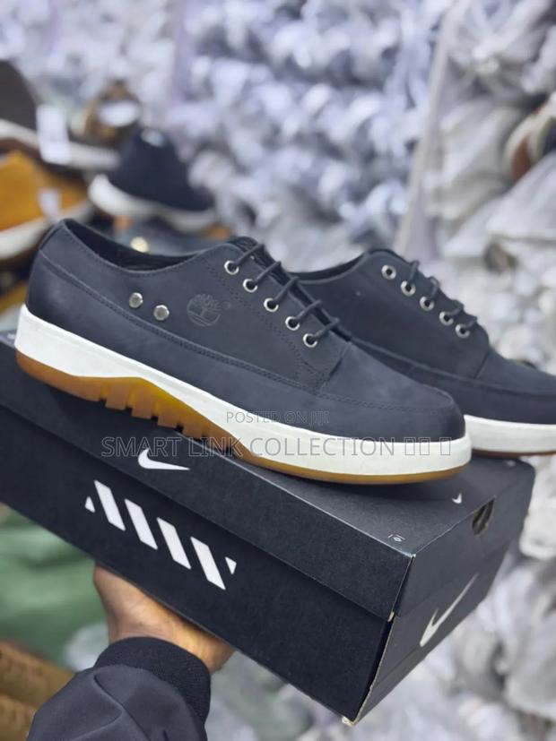 Timberland Low Cut Offer! Offer! - thumbnail 3