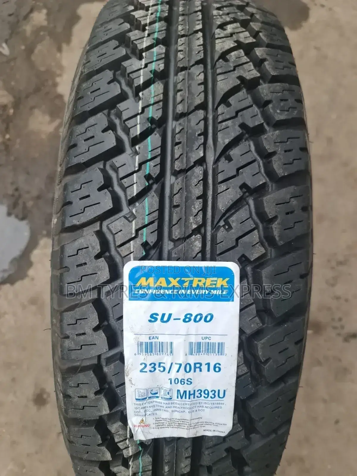 235 /70 R16 Maxtrek Tyres