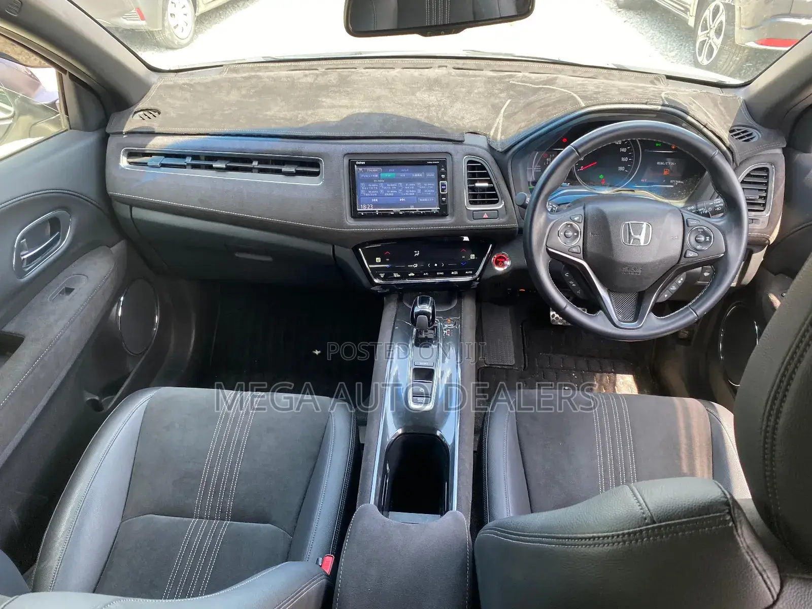 Honda Vezel 2018 White