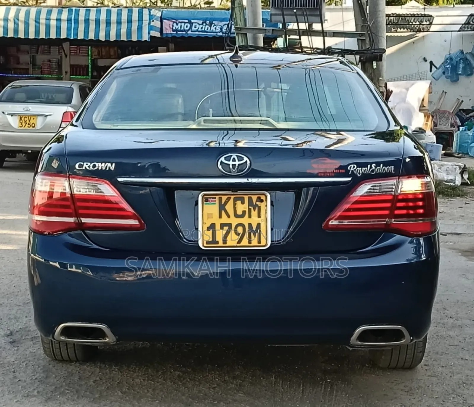 Toyota Crown 2010 Blue