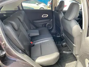 Honda Vezel 2018 Black