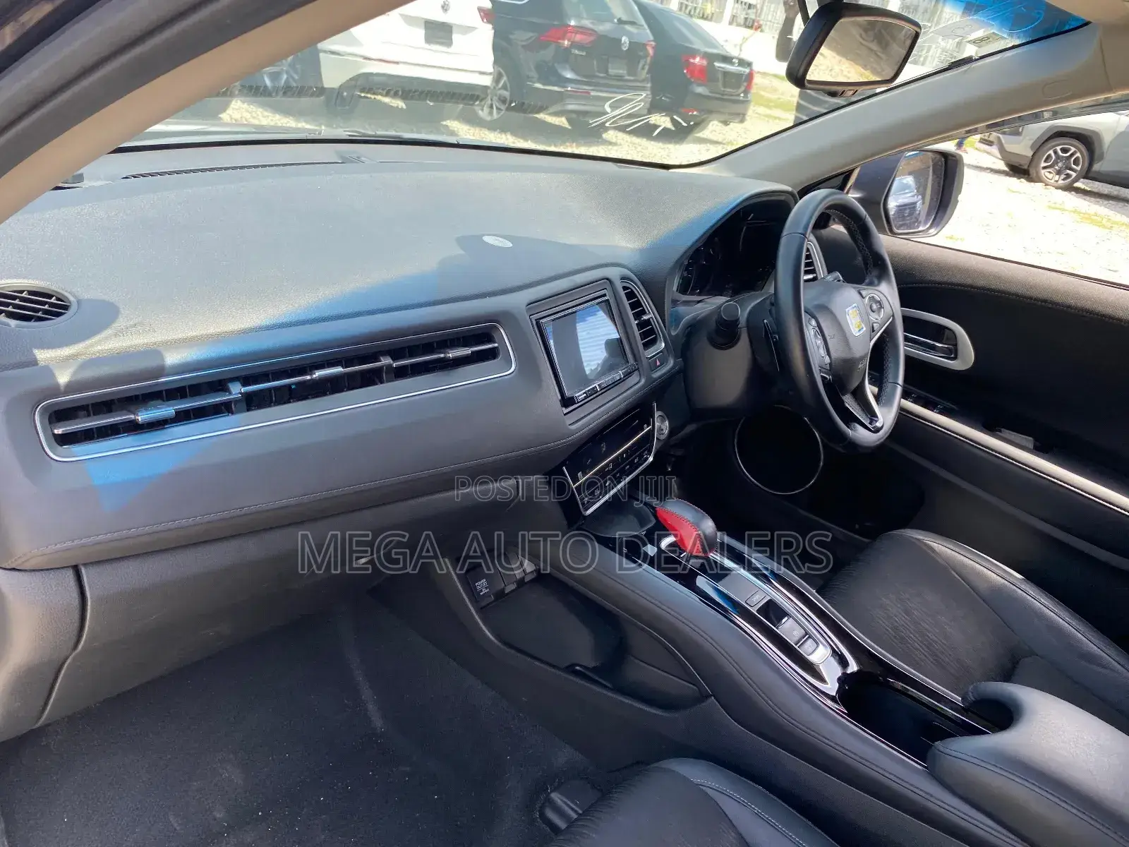 Honda Vezel 2018 Black