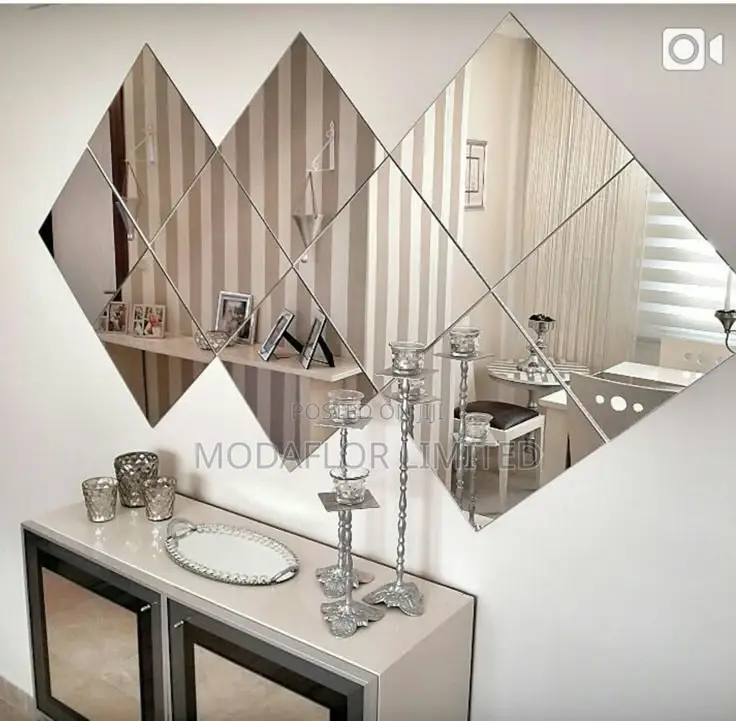Classy Acrylic Mirrors – Diamond Shape Wall Set