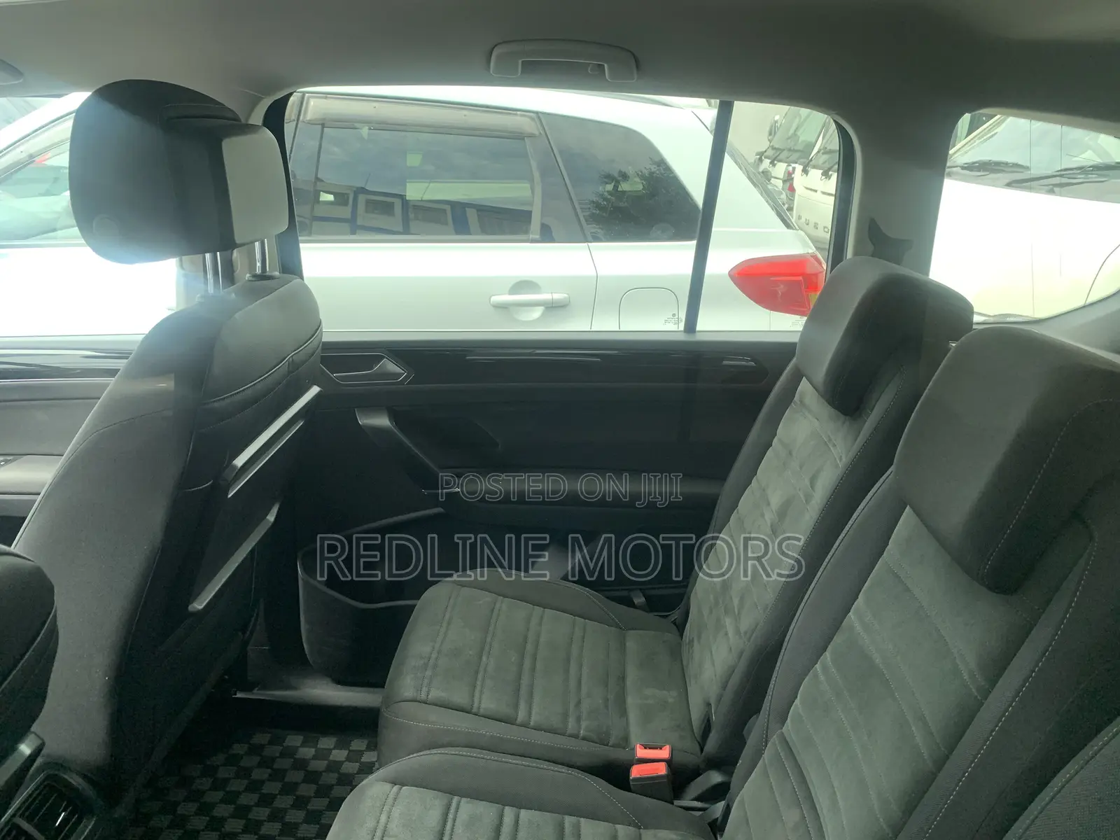 Volkswagen Touran 2018 Gray