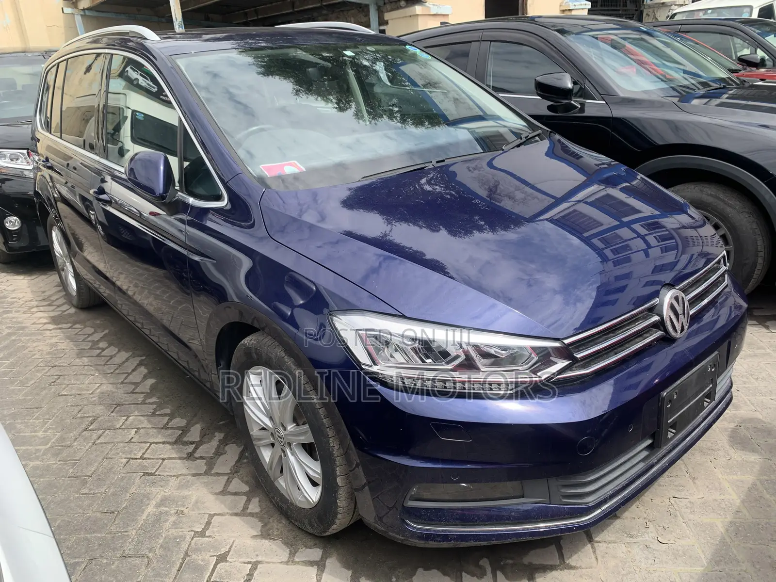Volkswagen Touran 2018 Gray