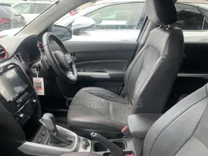 Suzuki Escudo 2018 White