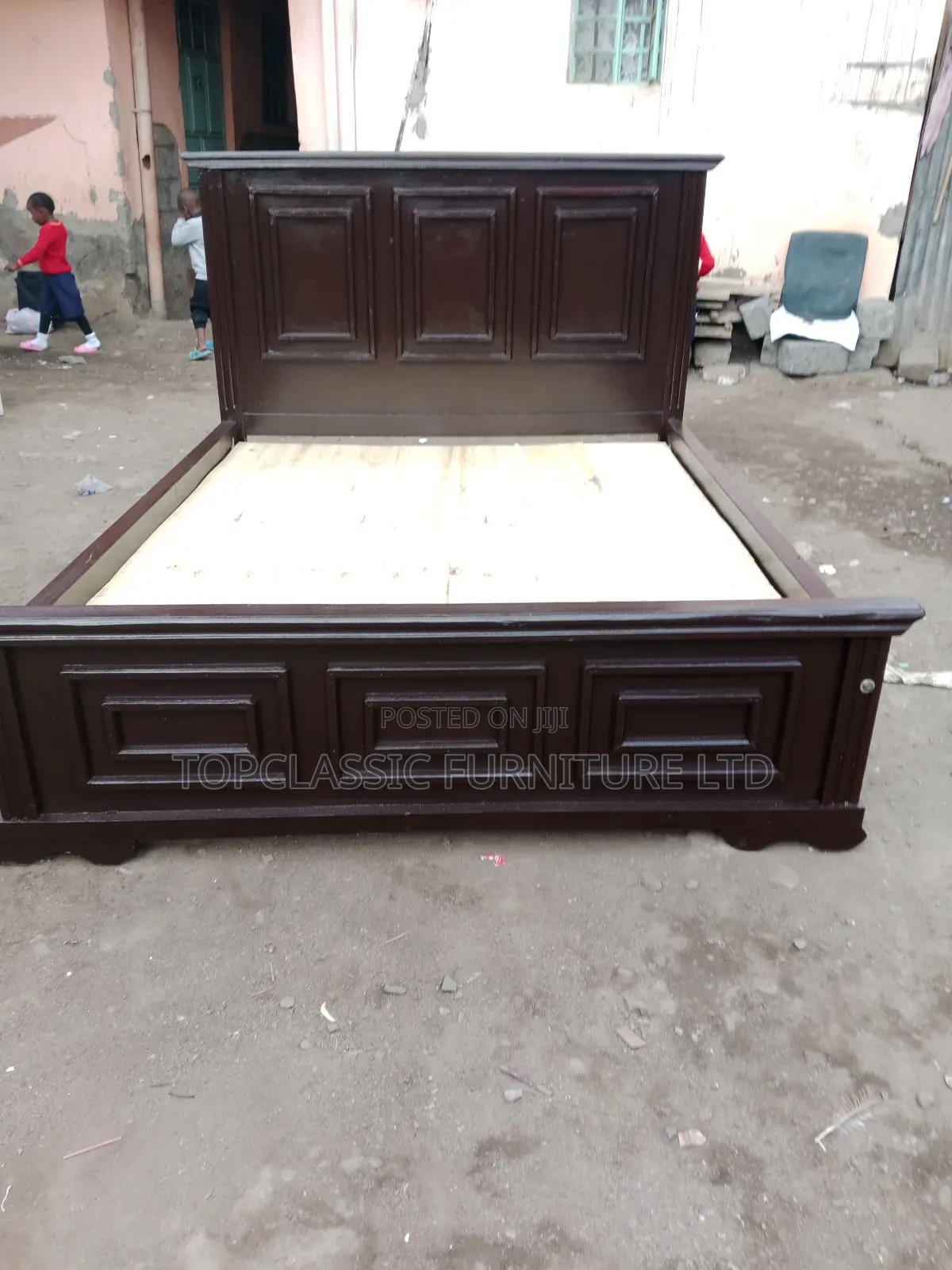 Mordan Bed 5x6