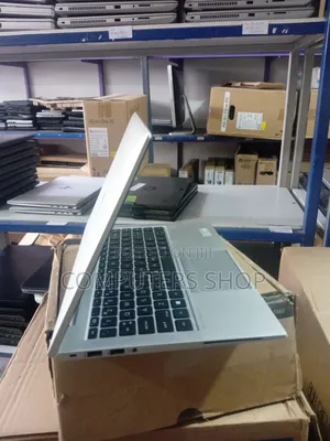 Laptop HP EliteBook 845 G7 8GB AMD Ryzen 5 SSD 256GB