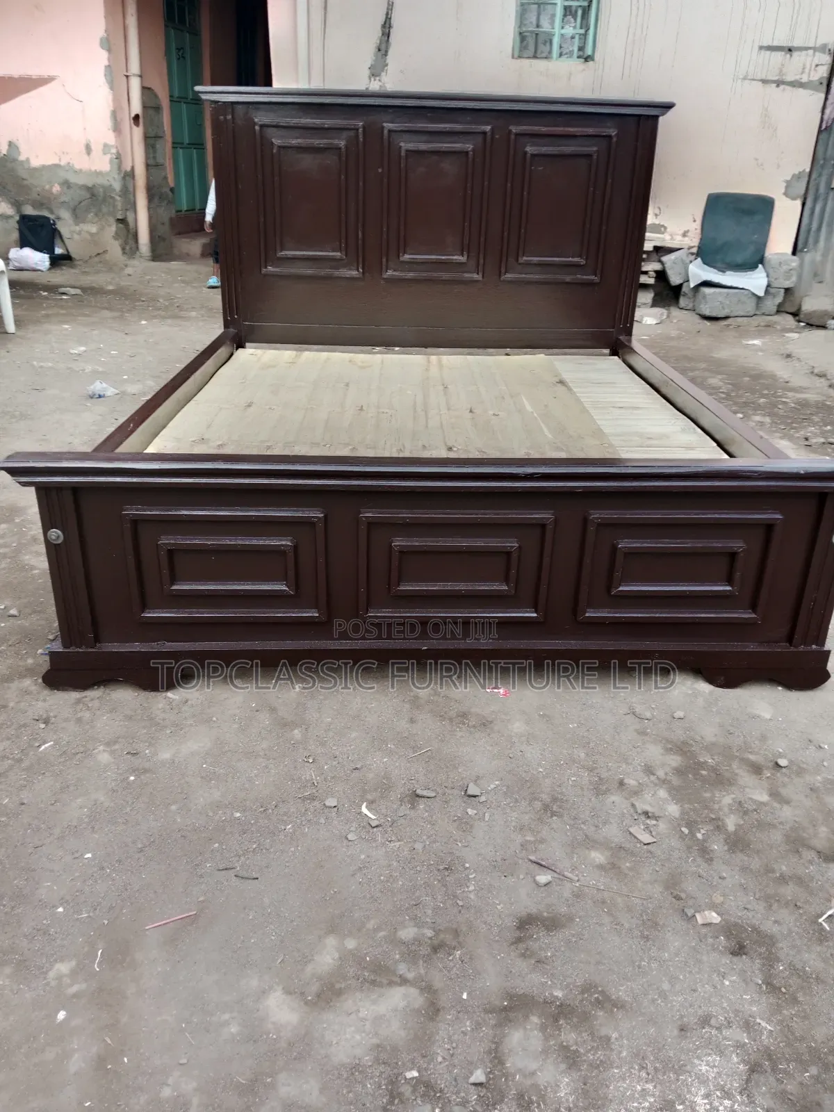 Bed 5x6 Mordan Hardwood