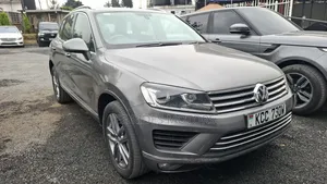 Volkswagen Touareg VR6 Executive AWD 4MOTION 2016 Silver
