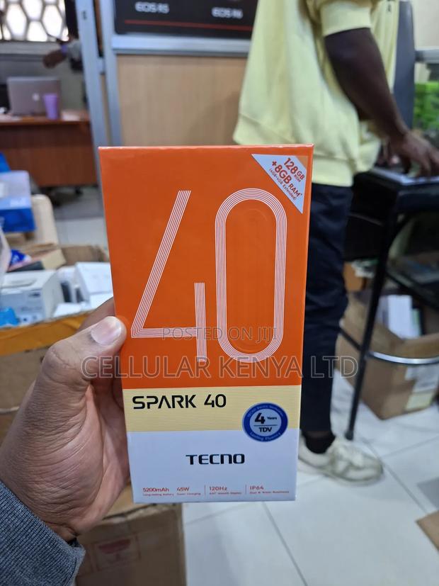 New Tecno Spark 40 128 GB Black - main view