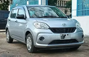 Toyota Passo 1.0 FWD 2018 Silver