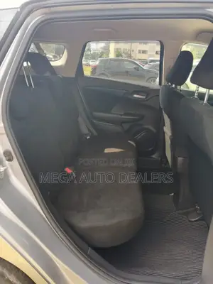 Honda Fit Shuttle 2018 Gray
