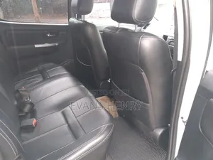 Chauffeured Double Cab for Hire
