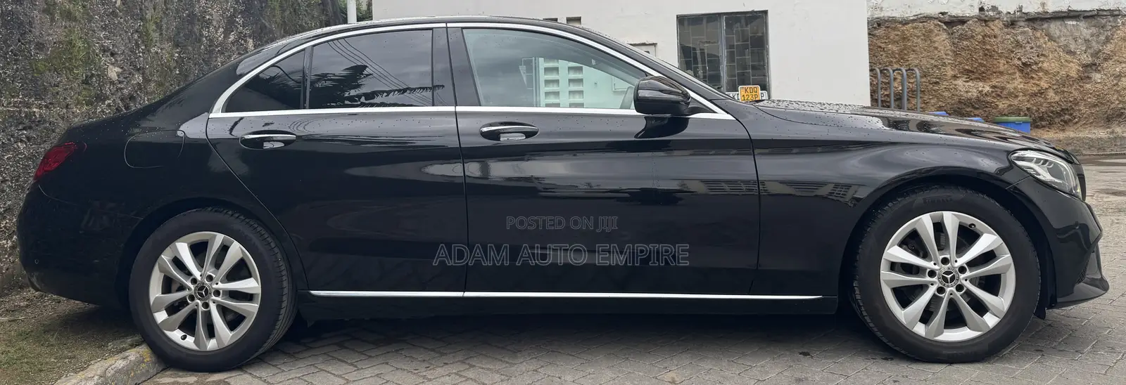Mercedes-Benz C180 2018 Black