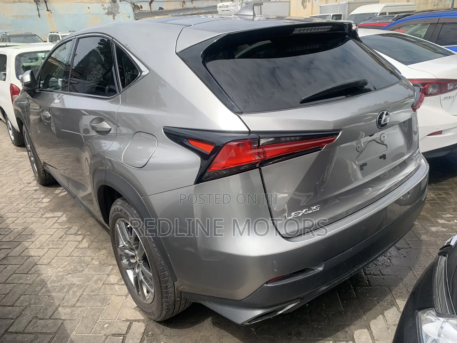 Lexus NX 300 FWD 2018 Silver