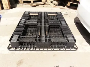 Black Plastic Pallets 1.1mtr*1.3mtrs