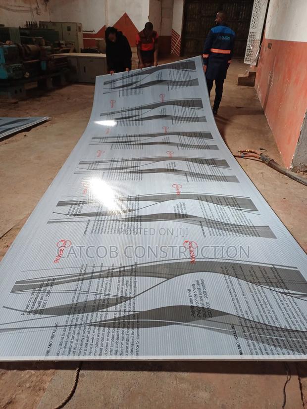 Clear Polycarbonate Sheets Commercial - thumbnail 2