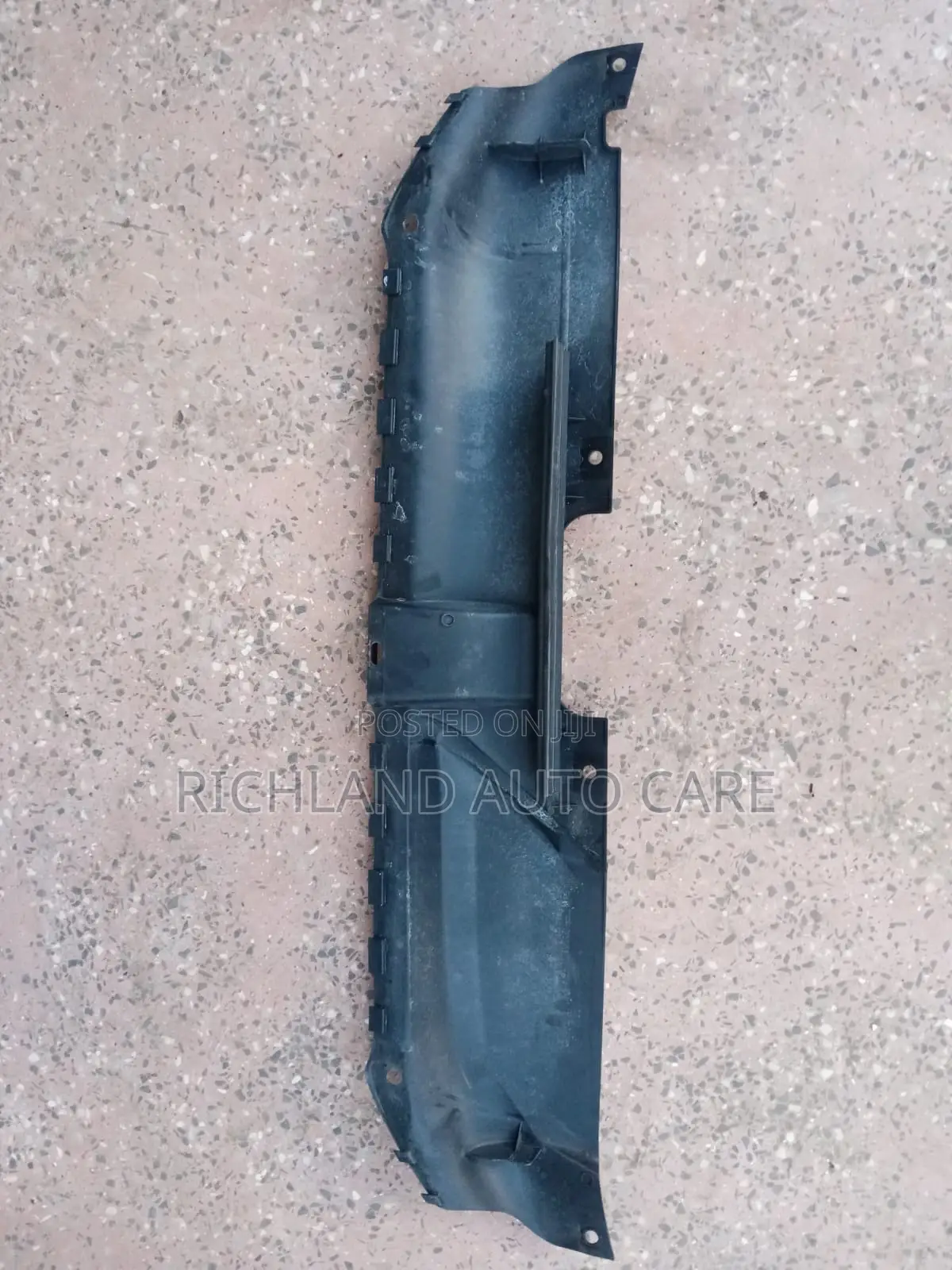 Radiator Panel Top Cover Audi A4 B8/ B8.5