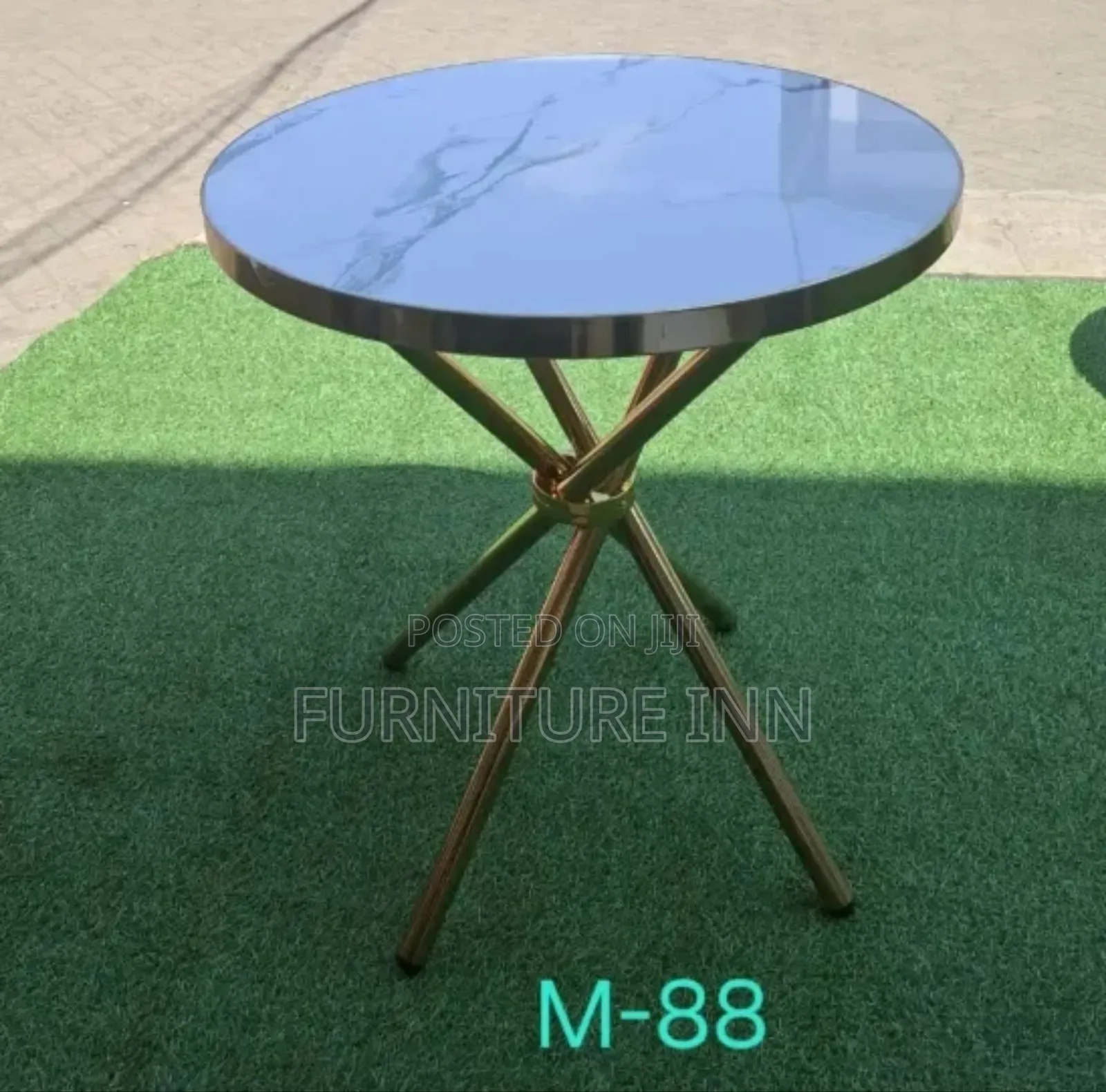 Circular Beautiful Dining Table