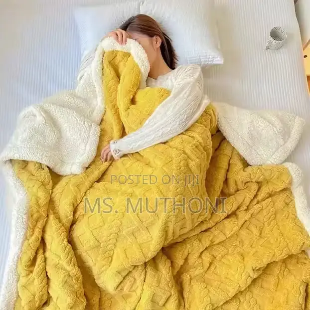 Yellow Lamb Fur Winter Throw Blanket/Fleece Blanket*