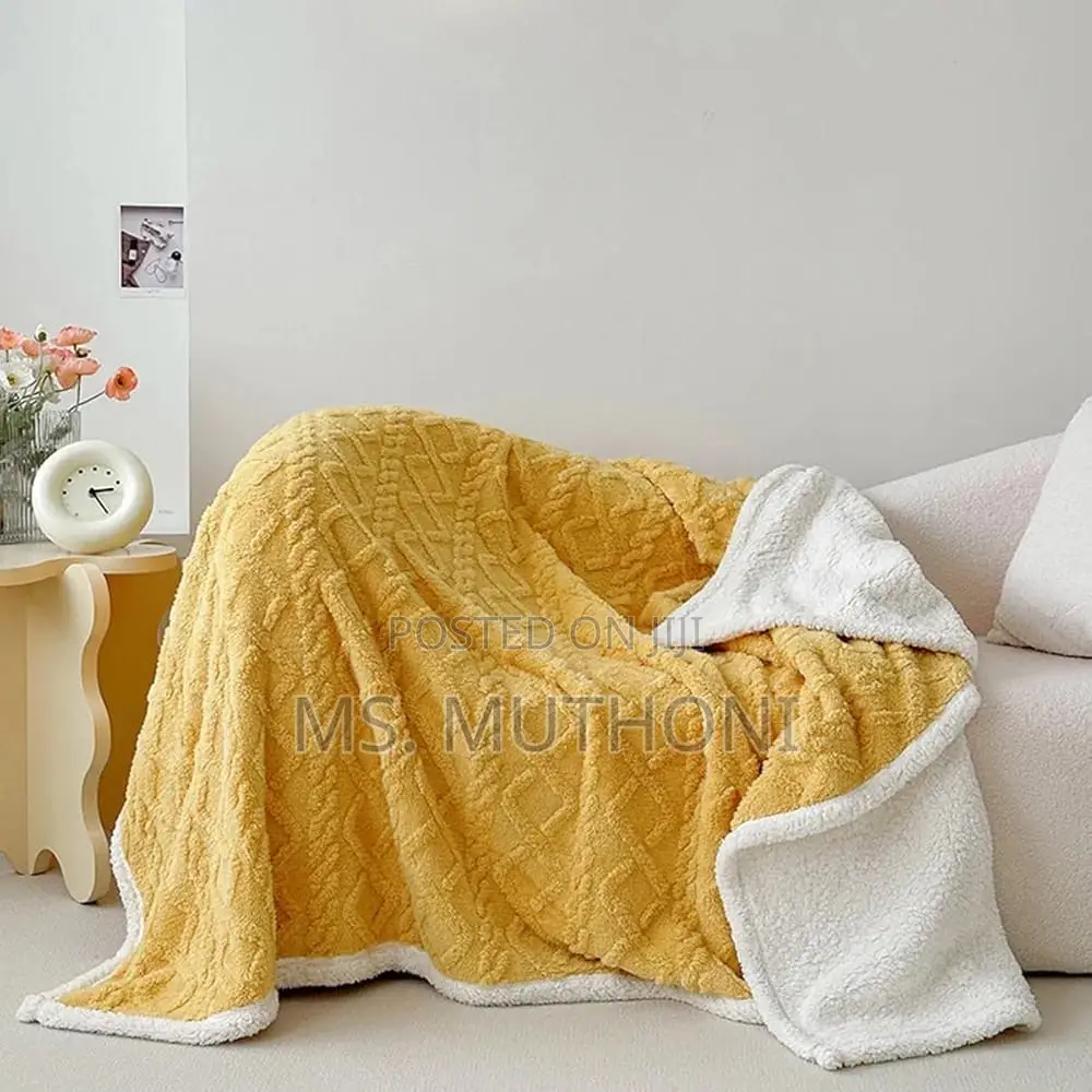 Yellow Lamb Fur Winter Throw Blanket/Fleece Blanket*