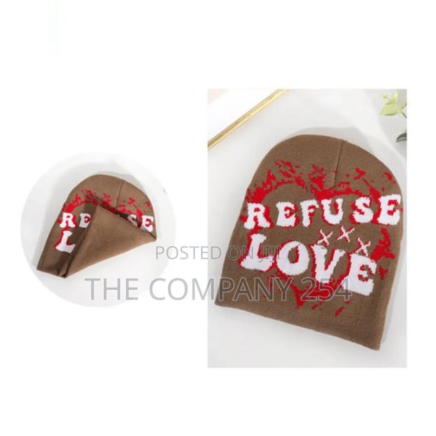 Refuse Love Beanie Skull Alphabet Love Jacquard Knitted Hat - thumbnail 4