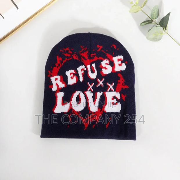 Refuse Love Beanie Skull Alphabet Love Jacquard Knitted Hat - thumbnail 5