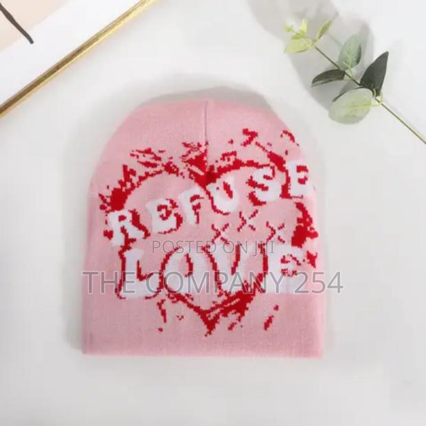 Refuse Love Beanie Skull Alphabet Love Jacquard Knitted Hat - thumbnail 13