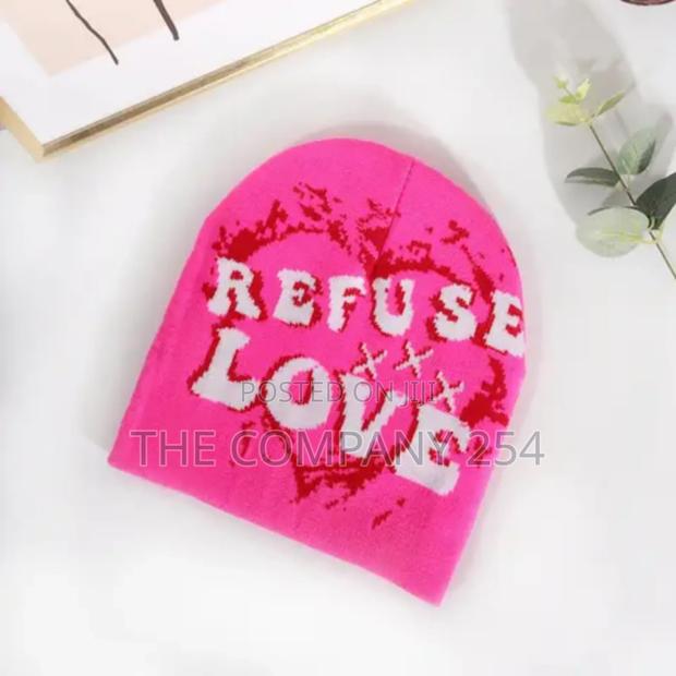 Refuse Love Beanie Skull Alphabet Love Jacquard Knitted Hat - thumbnail 14