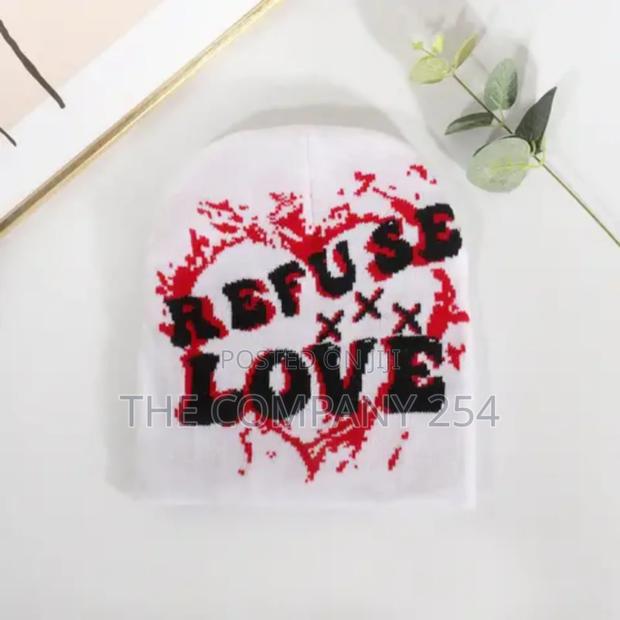 Refuse Love Beanie Skull Alphabet Love Jacquard Knitted Hat - thumbnail 15