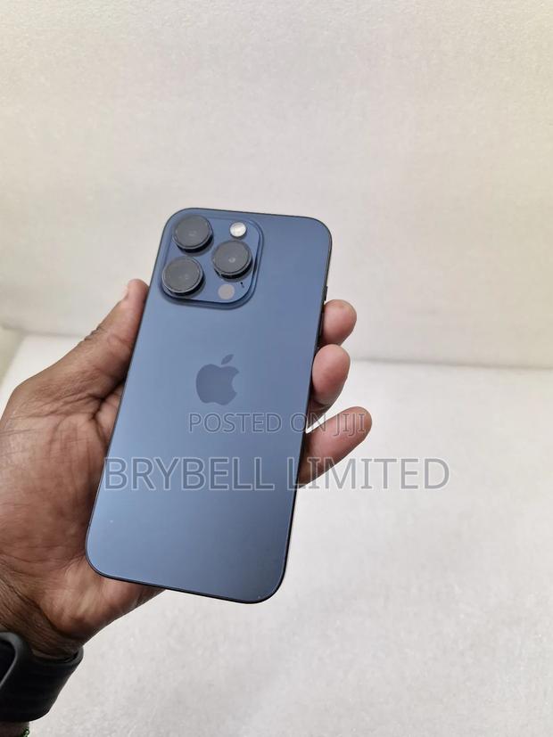 Apple iPhone 15 Pro 128 GB Blue