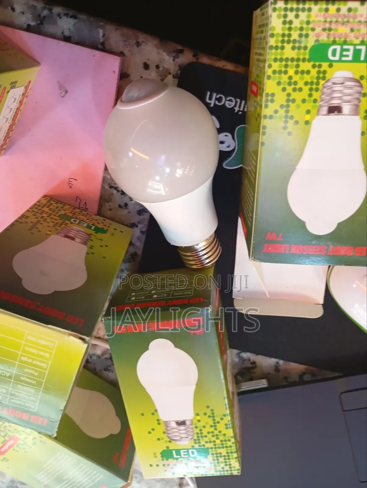 7w Pir Motion Sensor Led Light Bulb – Energy-Saving
