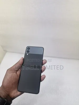 Samsung Galaxy Z Flip3 5G 256 GB Black