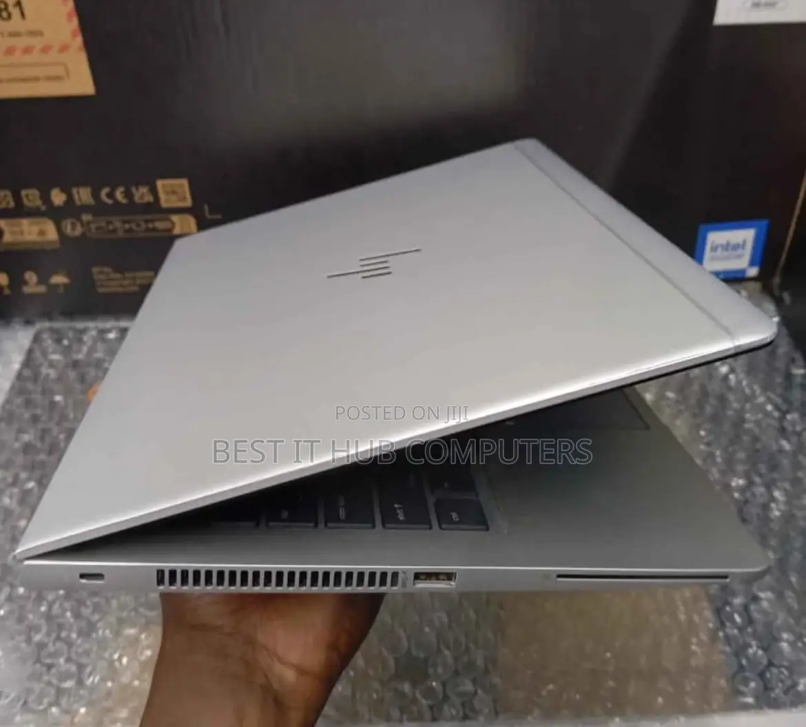 Laptop HP EliteBook 830 G6 8GB Intel Core i5 SSD 256GB