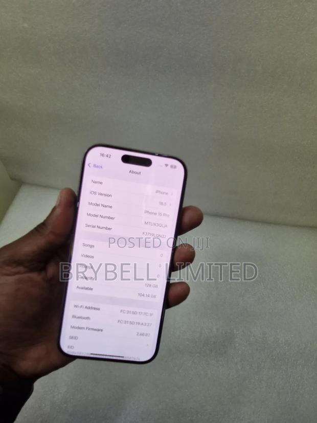 Apple iPhone 15 Pro 128 GB Gray - thumbnail 4