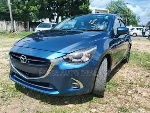 Mazda Demio 2018 Blue