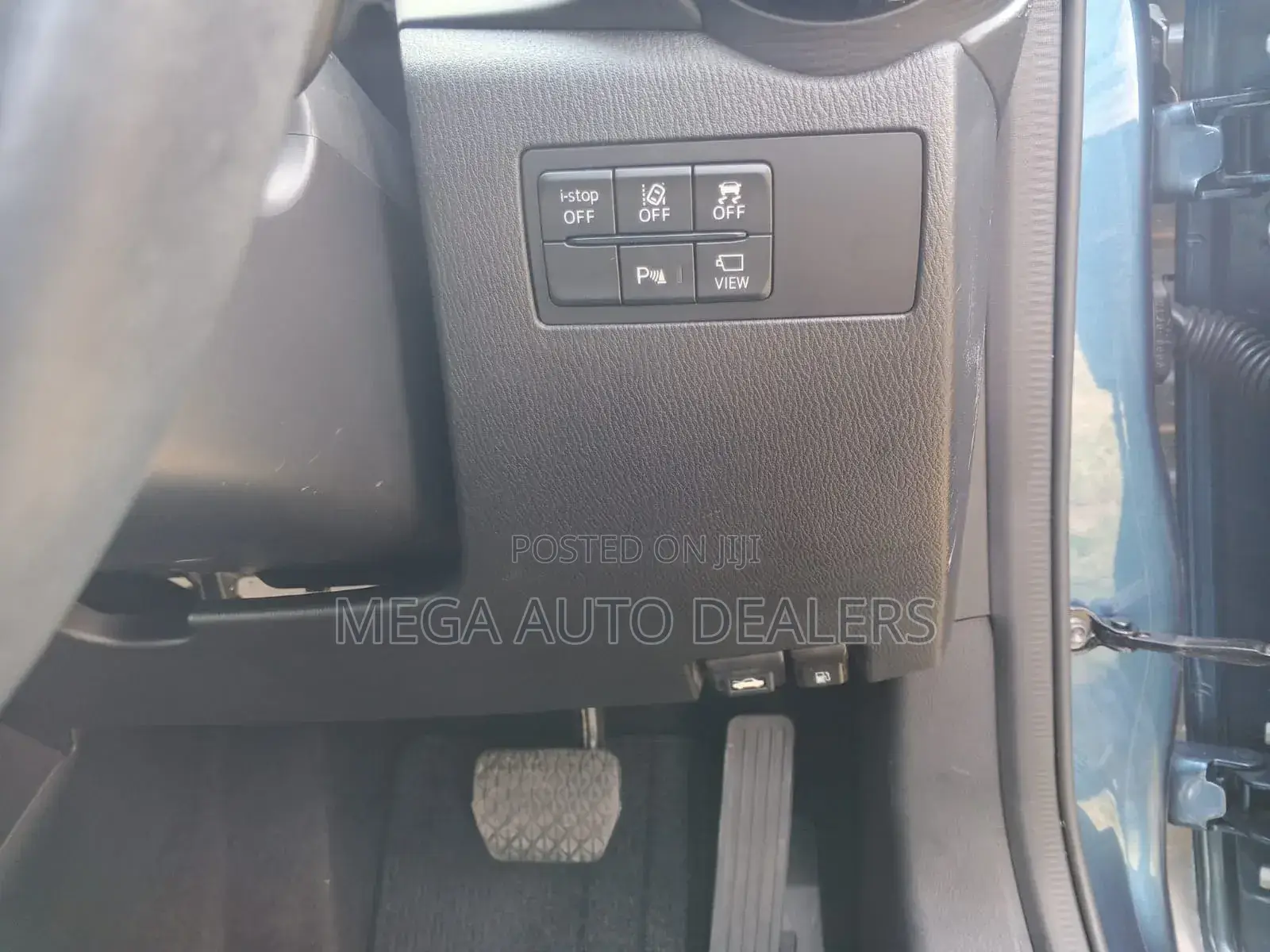 Mazda Demio 2018 Blue