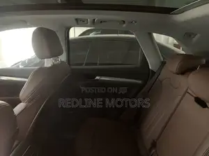 Audi Q5 2.0T Premium AWD quattro 2018 Blue