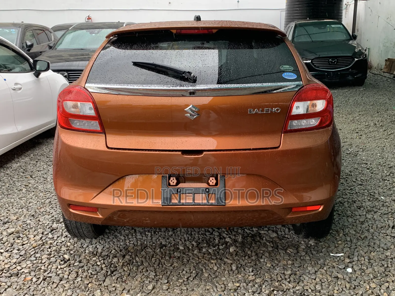 Suzuki Baleno 2018 Orange