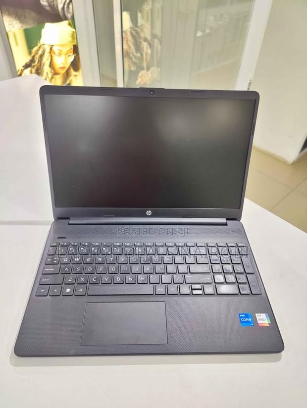 Laptop HP 15s 8GB Intel Core I5 SSD 256GB