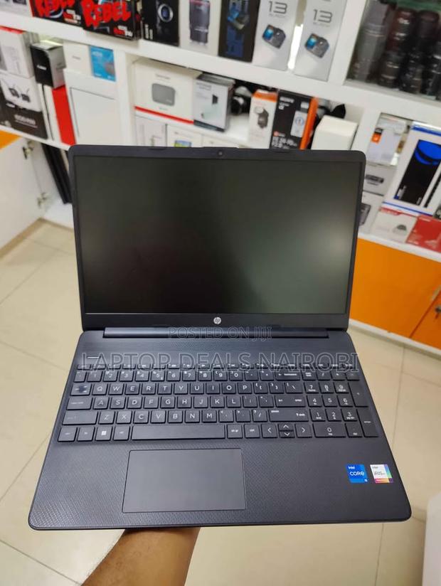 Laptop HP 15s 8GB Intel Core I5 SSD 256GB - thumbnail 3