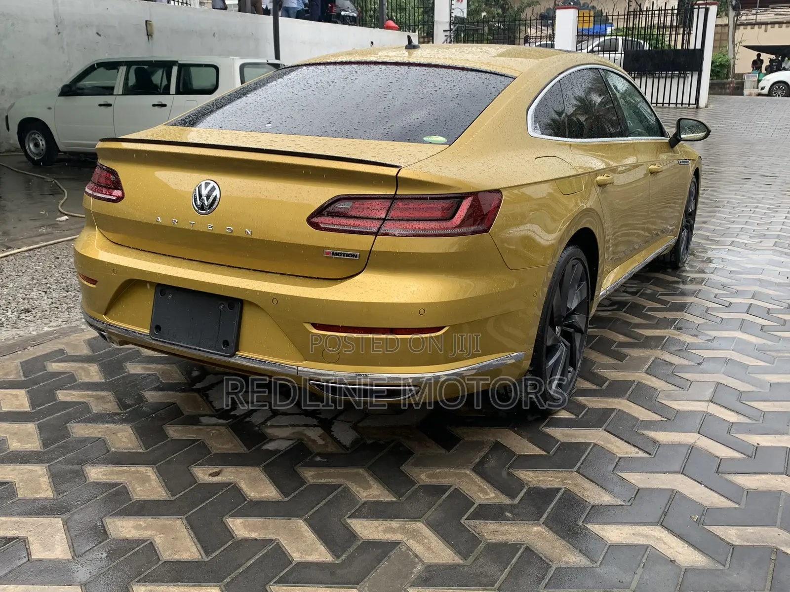 Volkswagen Arteon 2020 Yellow