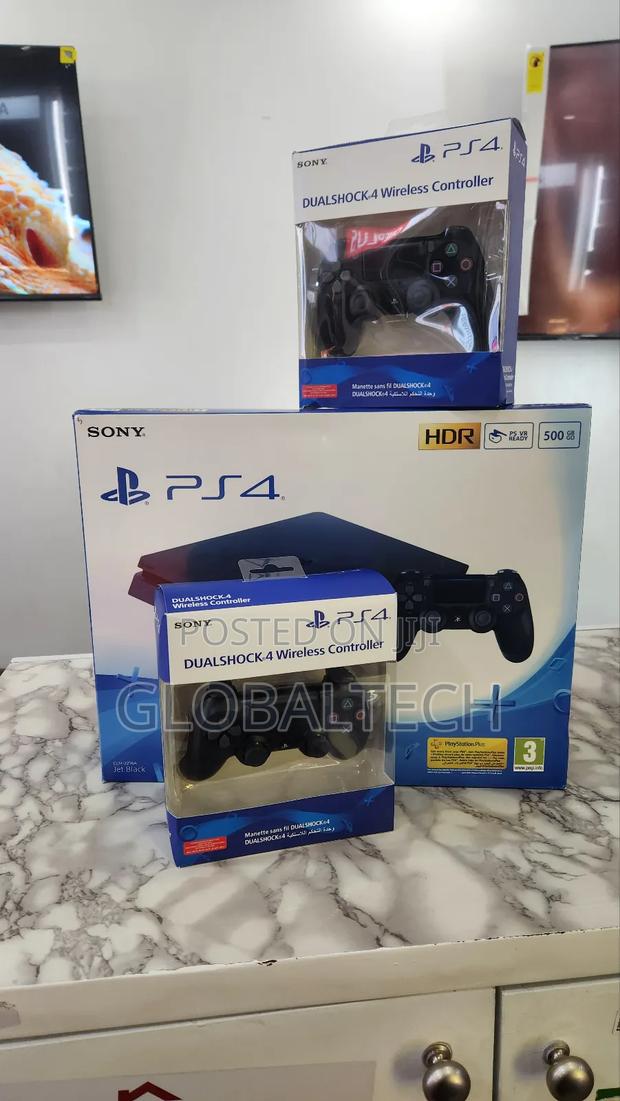 Ps4 Console - thumbnail 3